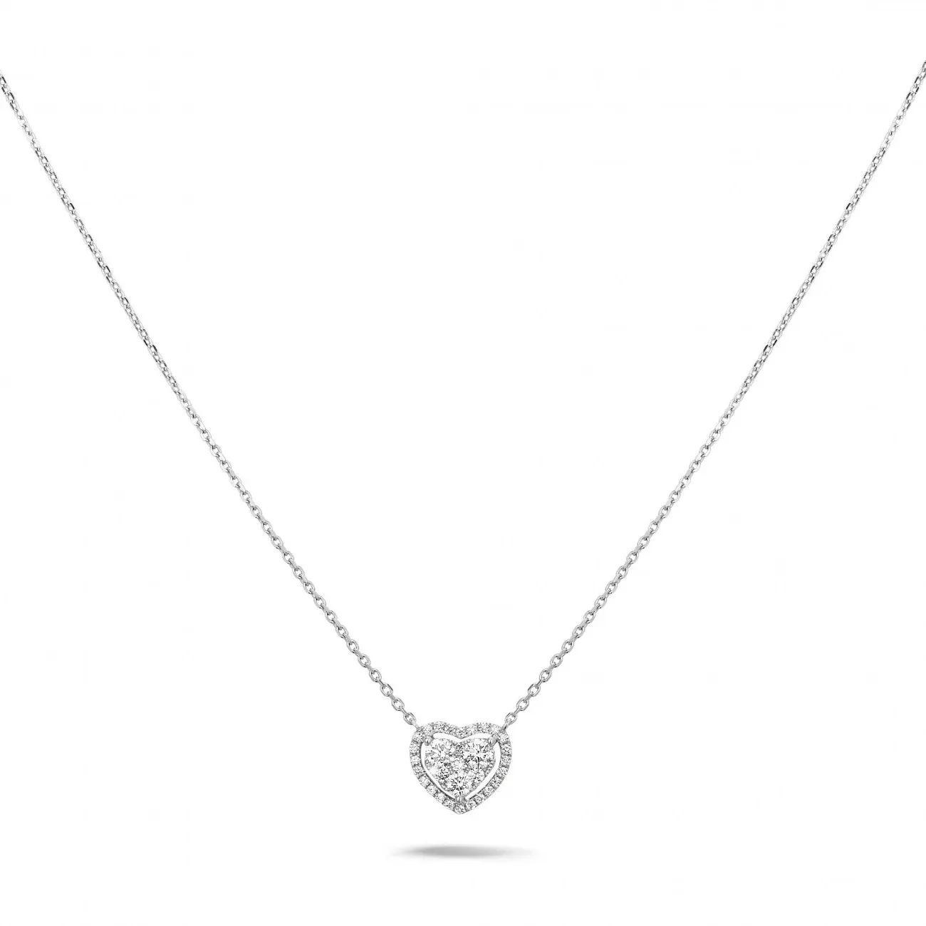 0.65 quilates colgante en forma de corazón con diamantes redondos en oro blanco 