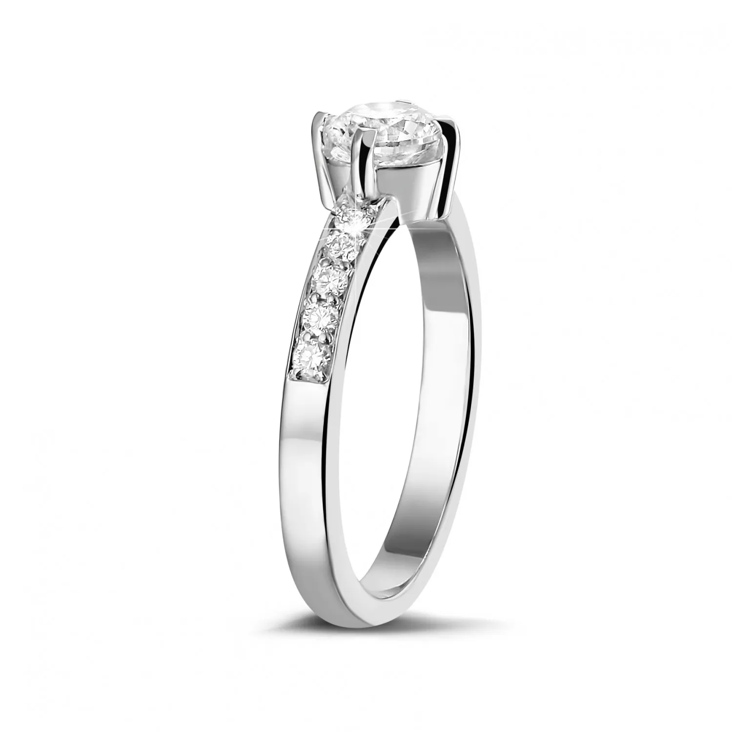 0.70 quilates anillo solitario diamante de oro blanco con diamantes en los lados 