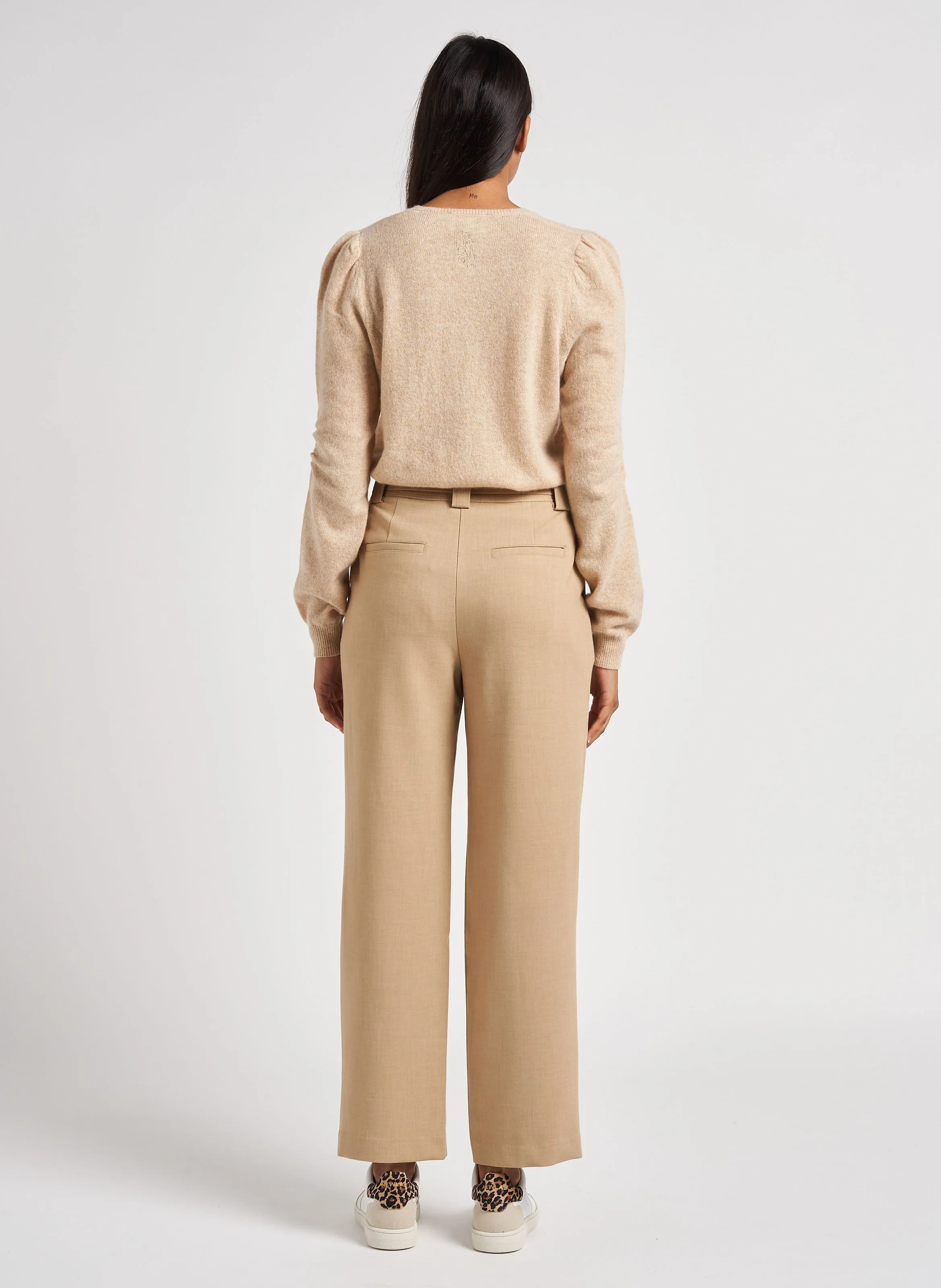 BERENICE PASCALINE  PANTALóN RECTO DE TALLE ALTO EN BEIGE