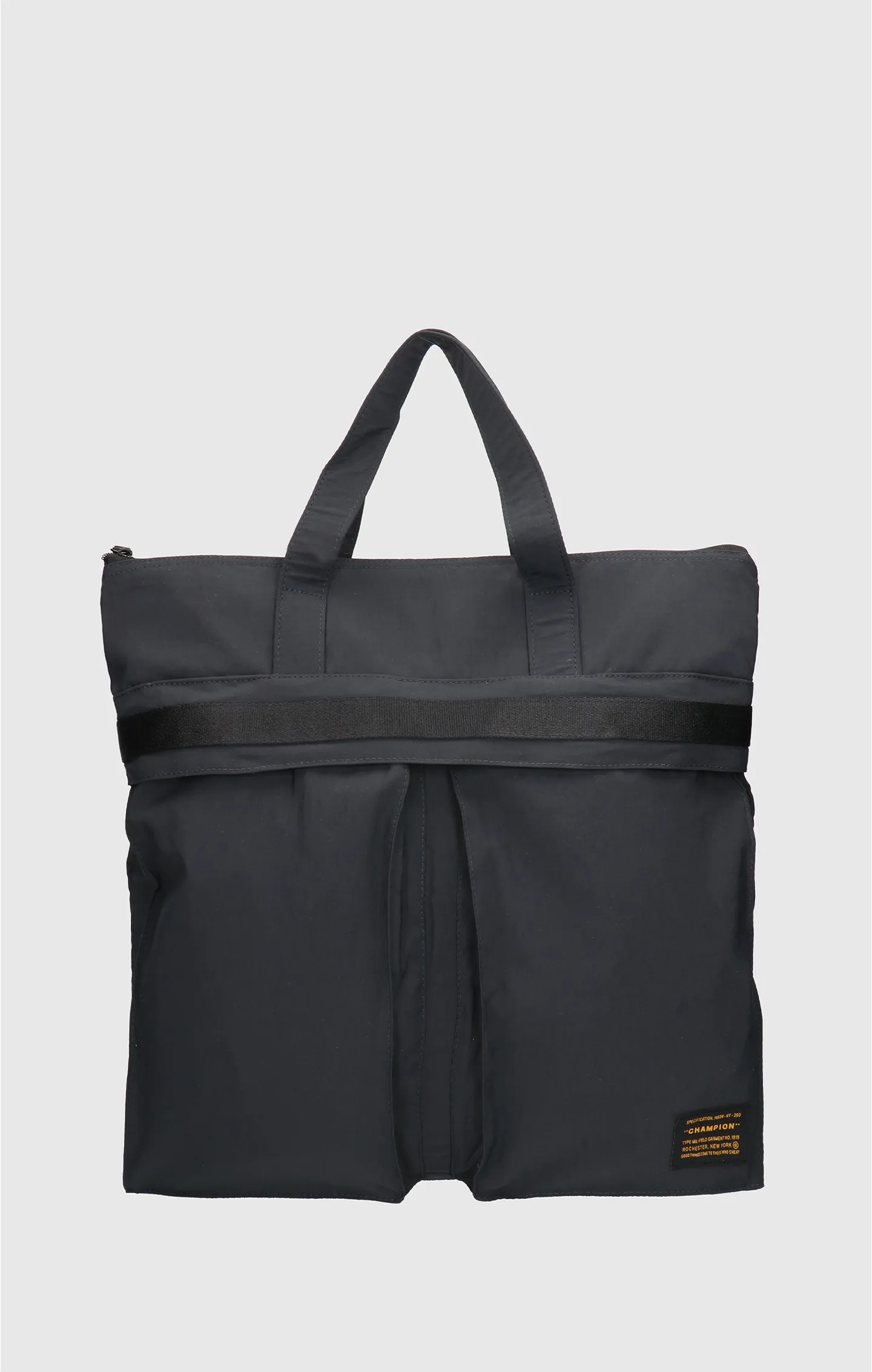 Bolso de mano con múltiples bolsillos