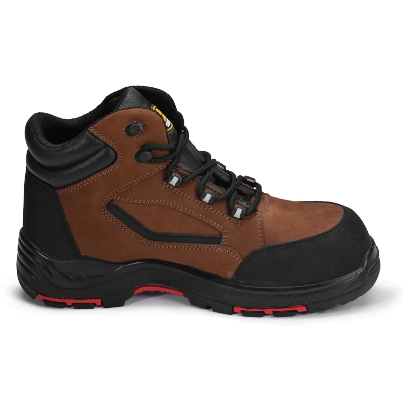 BOTAS DE TRABAJO CON PUNTA DE MATERIAL COMPUESTO S3 M8361