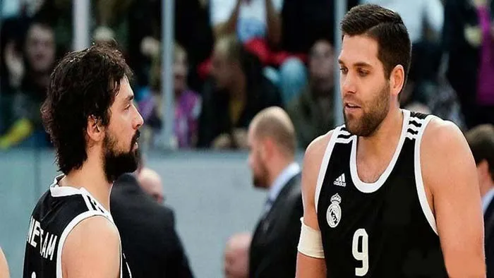 Camiseta F. ReyesReal Madrid Basket 2014 (negra)
