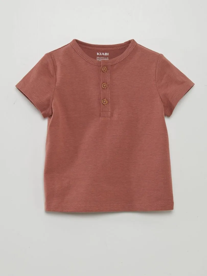 CAMISETA LISA CON CUELLO ABOTONADO  ROSA