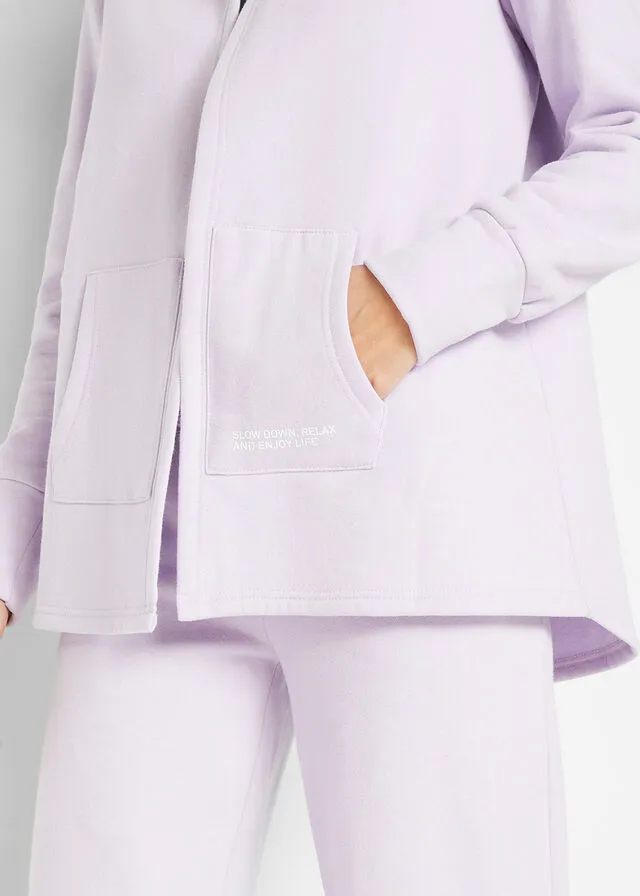 Chaqueta tipo sudadera larga y muy suave lila pastel