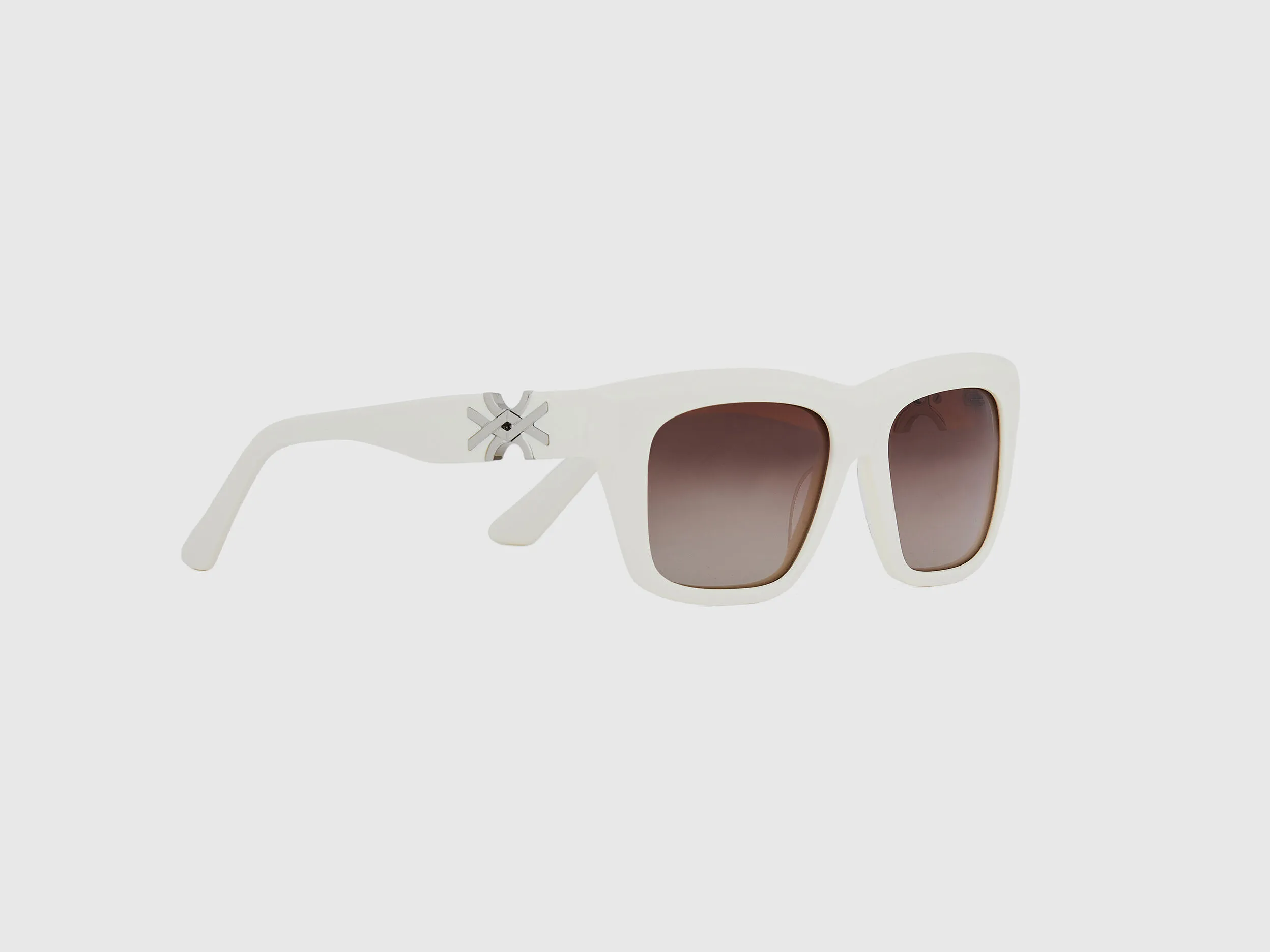 Gafas de sol blancas