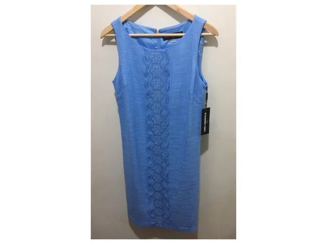 Karl Lagerfeld Vestido de tweed con detalle central de encaje. Azul claro 