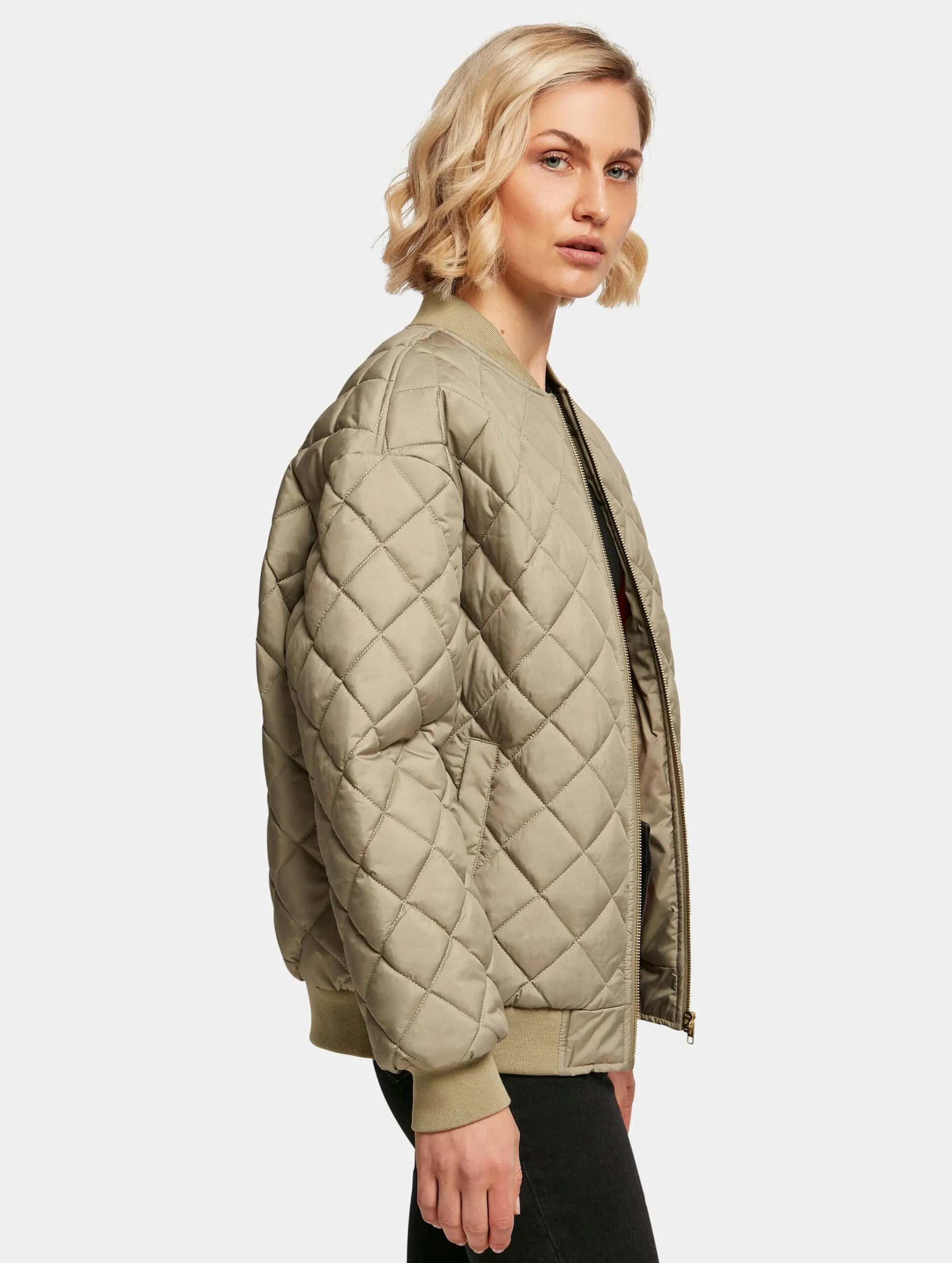 Ladies Oversized Diamond Quilted Bomber