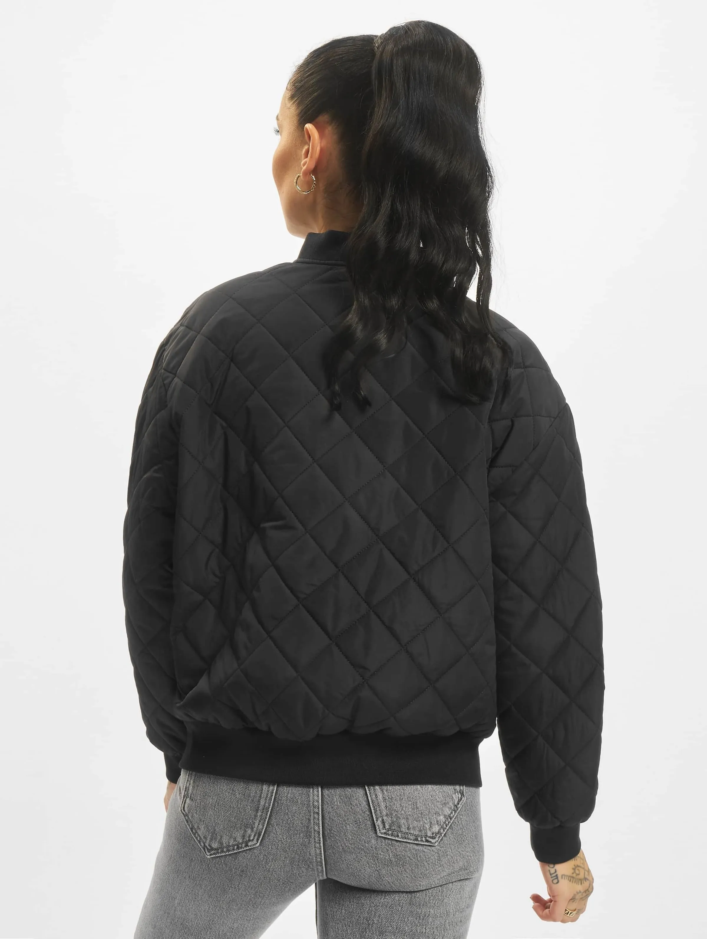 Ladies Oversized Diamond