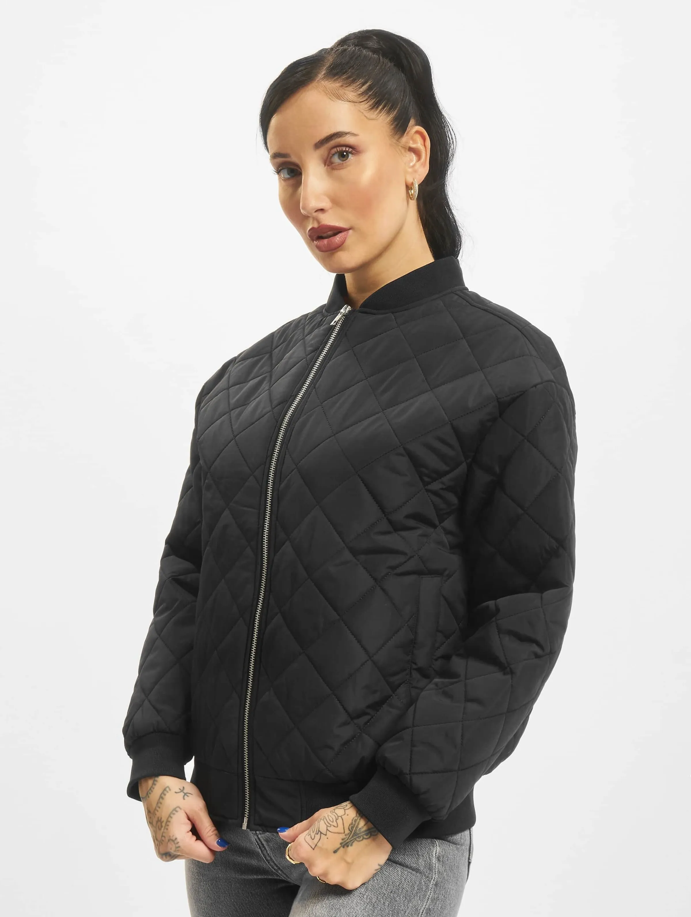 Ladies Oversized Diamond