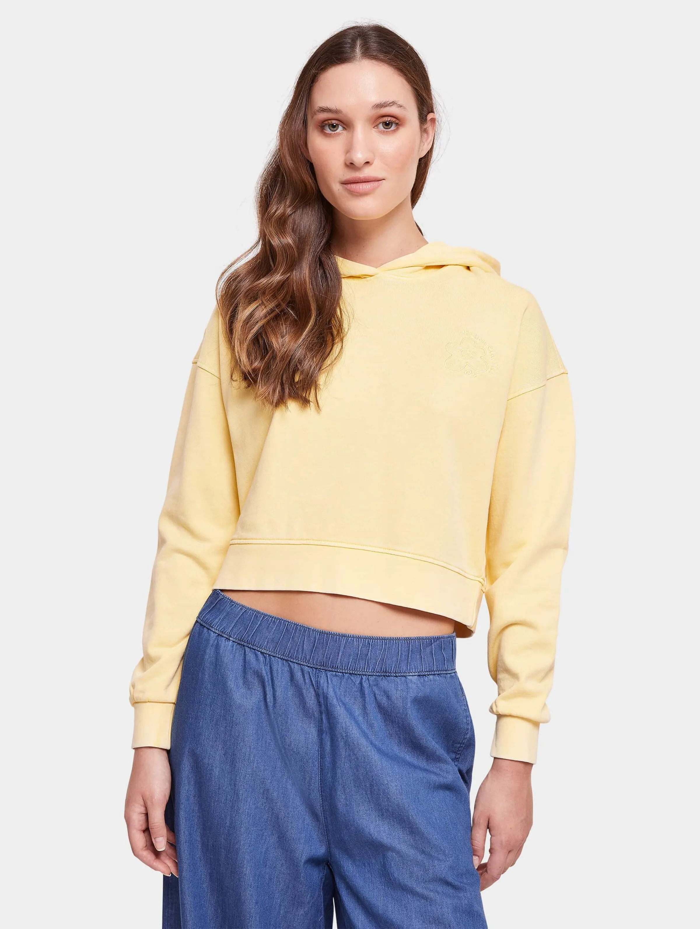 Ladies Short Flower Embroidery Terry
