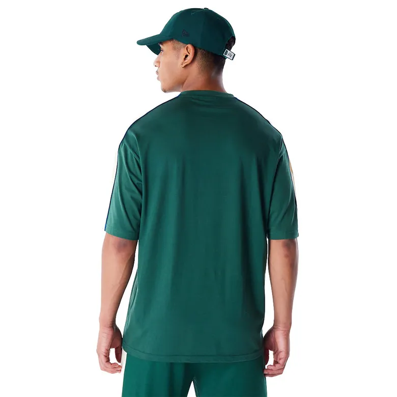 NEW ERA NBA MILWAUKEE BUCKS PANEL OVERSIZED TSHIRT