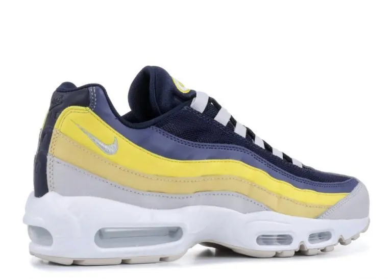 NIKE AIR MAX 95 ESSENTIAL