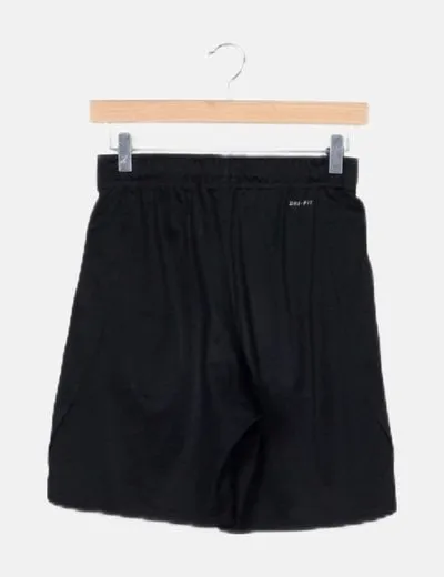 Nike Bermuda deportiva negra