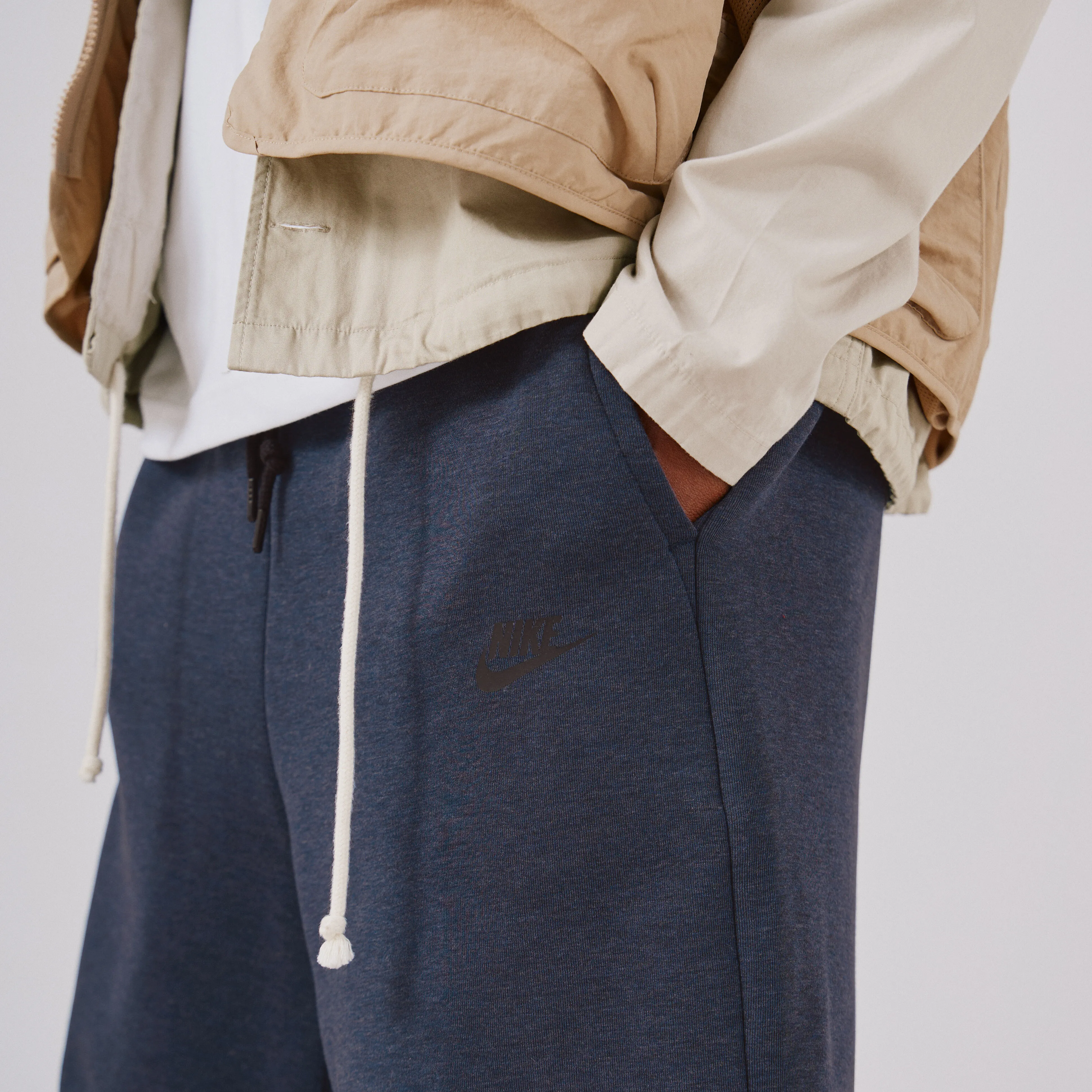NIKE SHORT TECH FLEECE