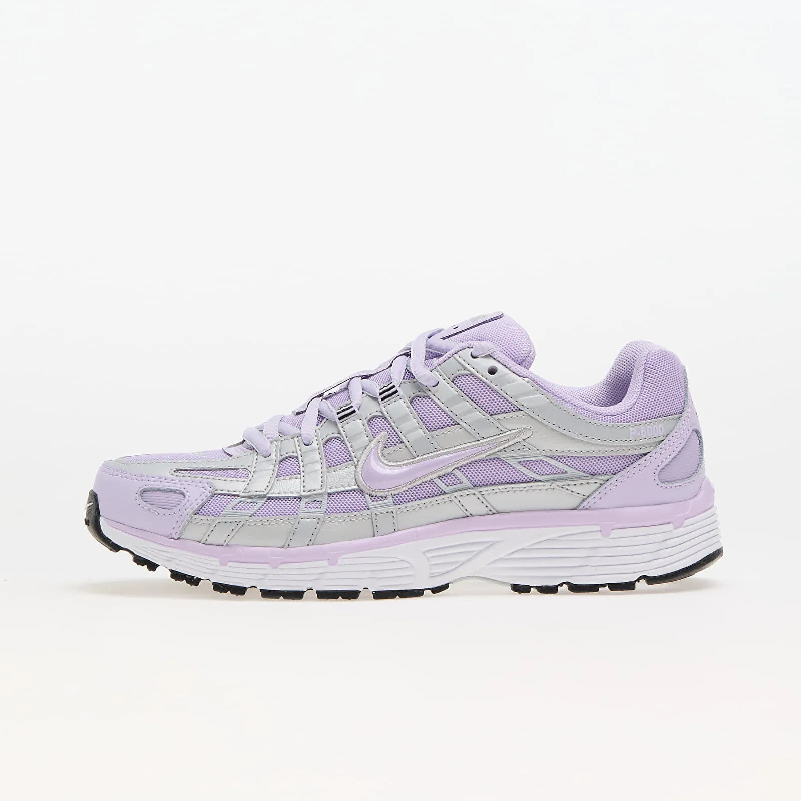 NIKE W P6000