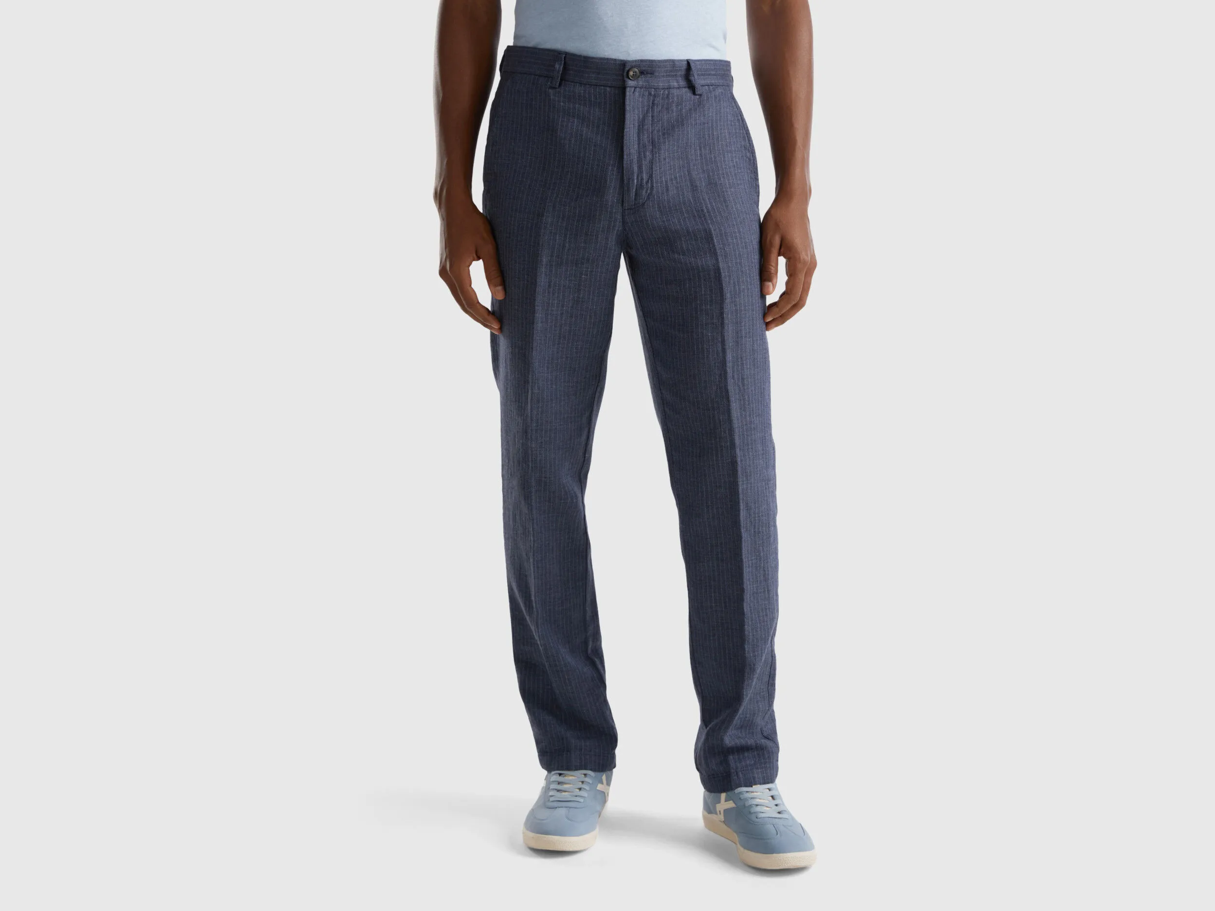 Pantalones chinos a rayas en mezcla de lino