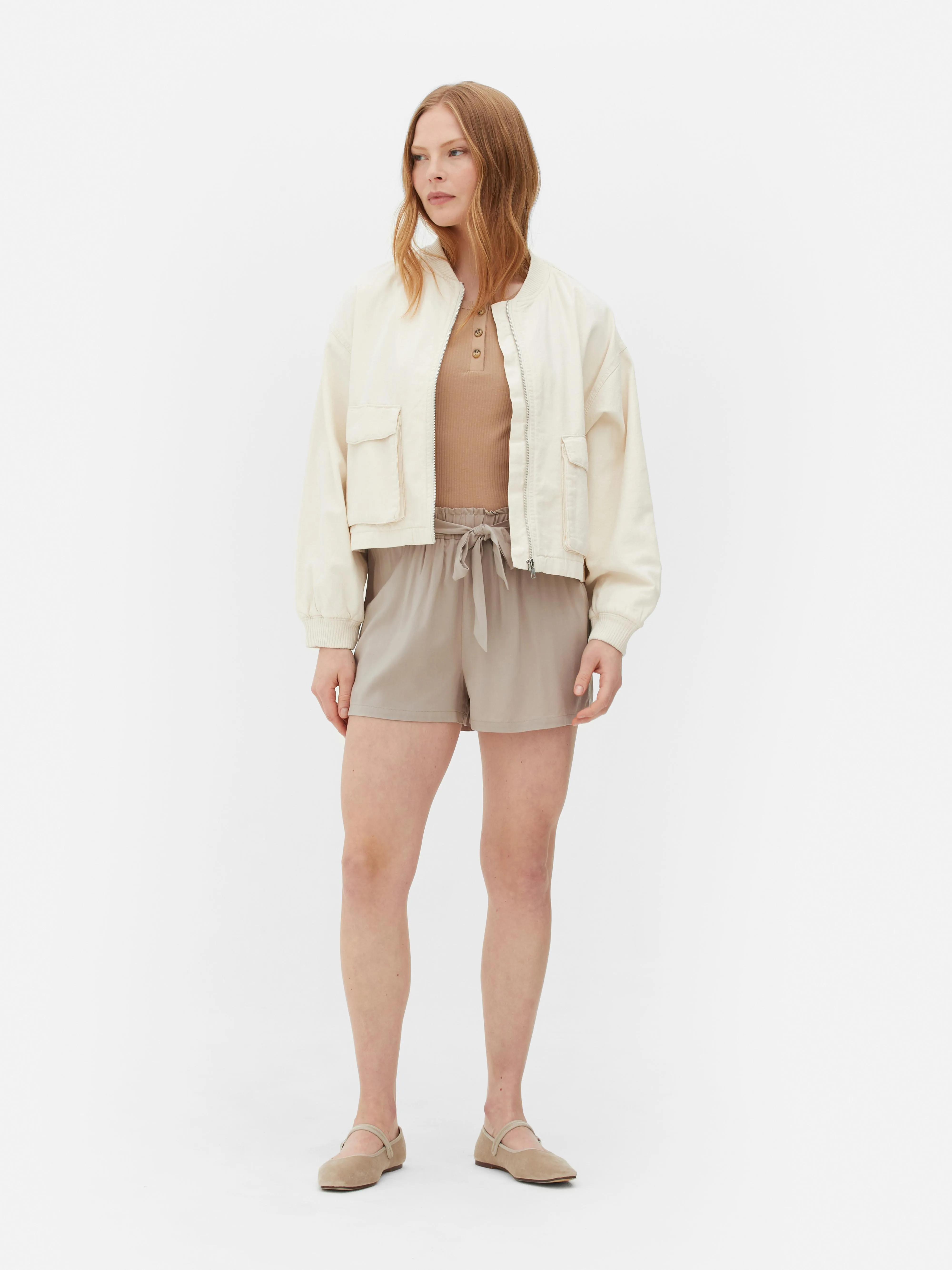 Pantalones cortos de corte holgado con cordón