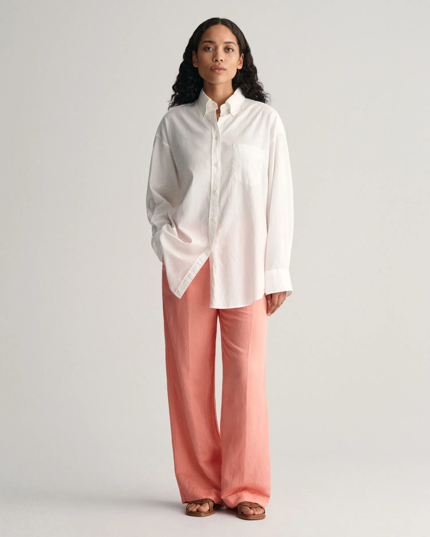 PANTALONES RELAXED FIT EN MEZCLA DE LINO PULLON