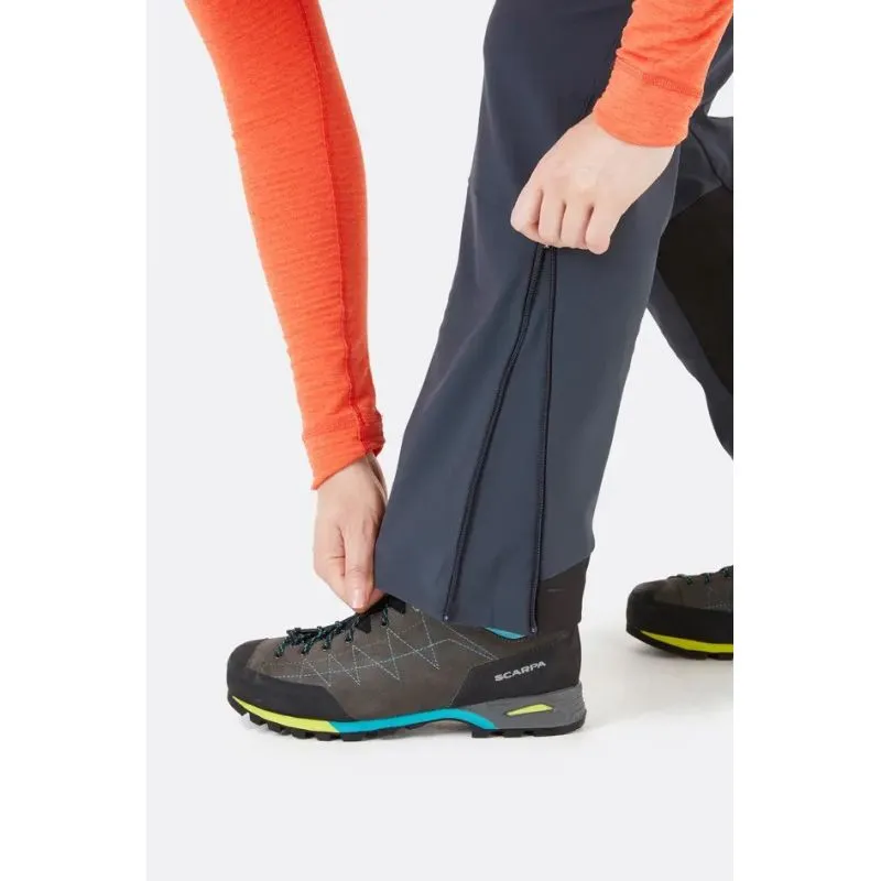 Pantalones softshell de mujer Rab Ascendor Alpine (Ebony)