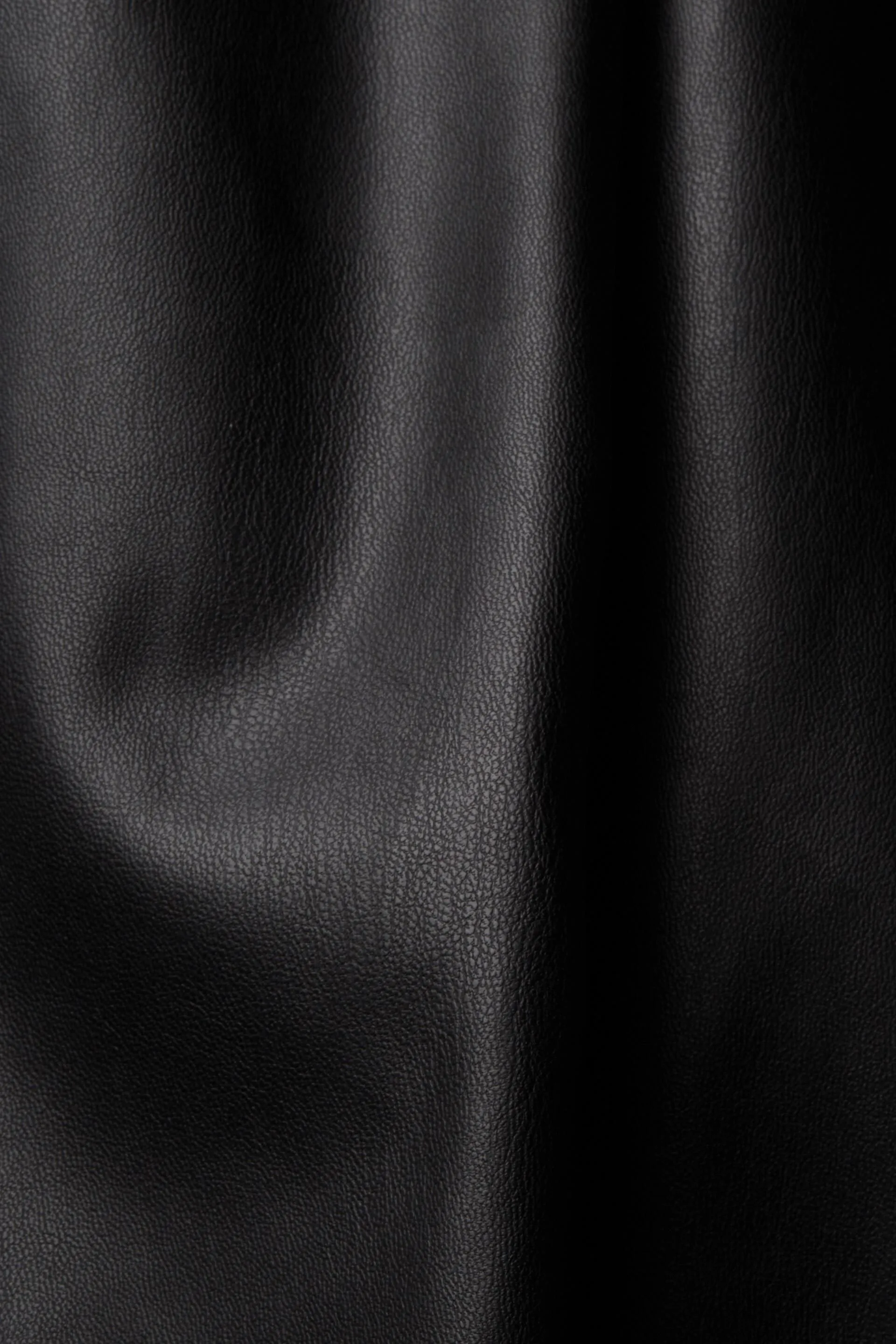 Pantalones tobilleros de polipiel