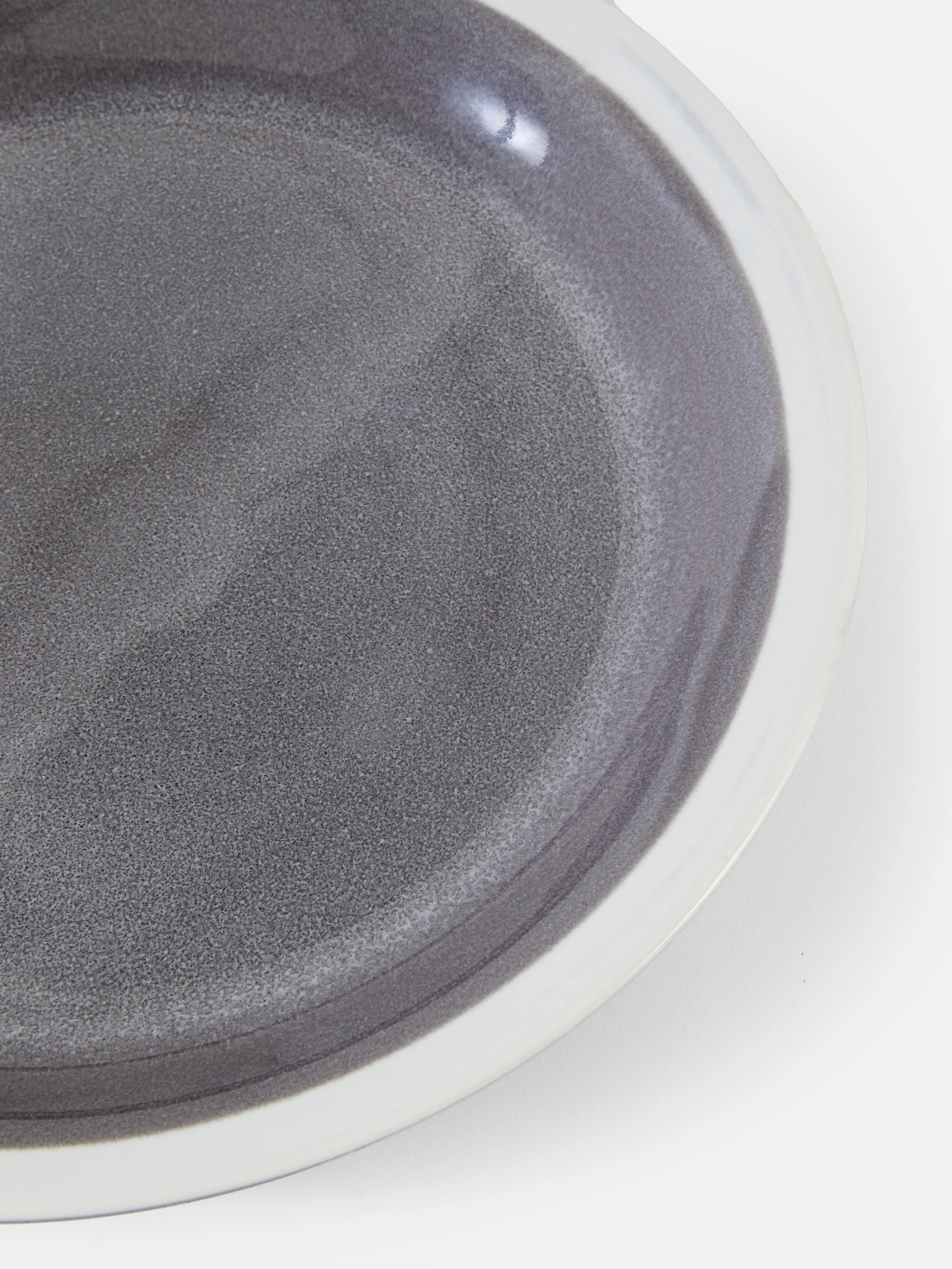 Plato auxiliar bitono con borde esmaltado