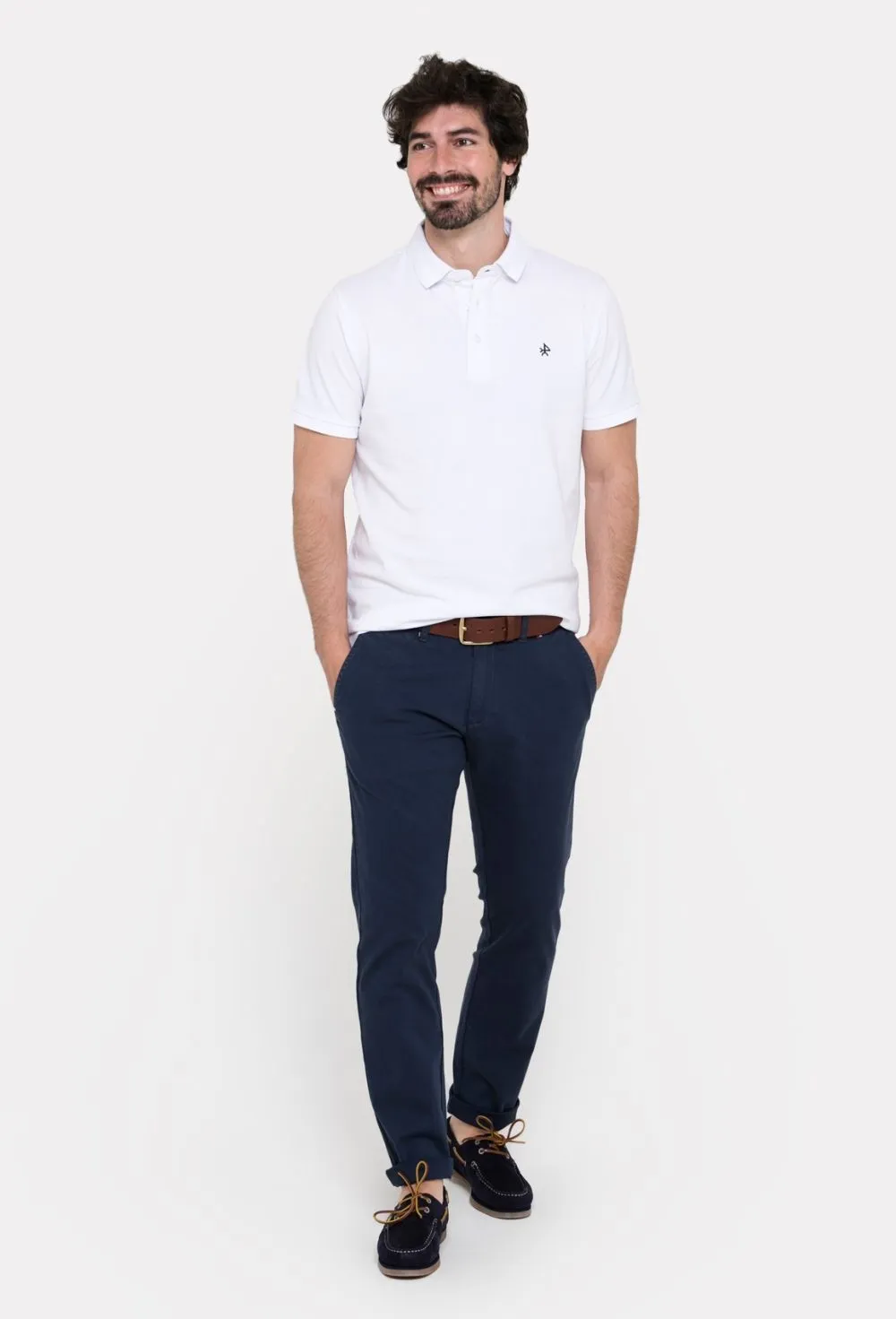 Polo clásico de verano blanco