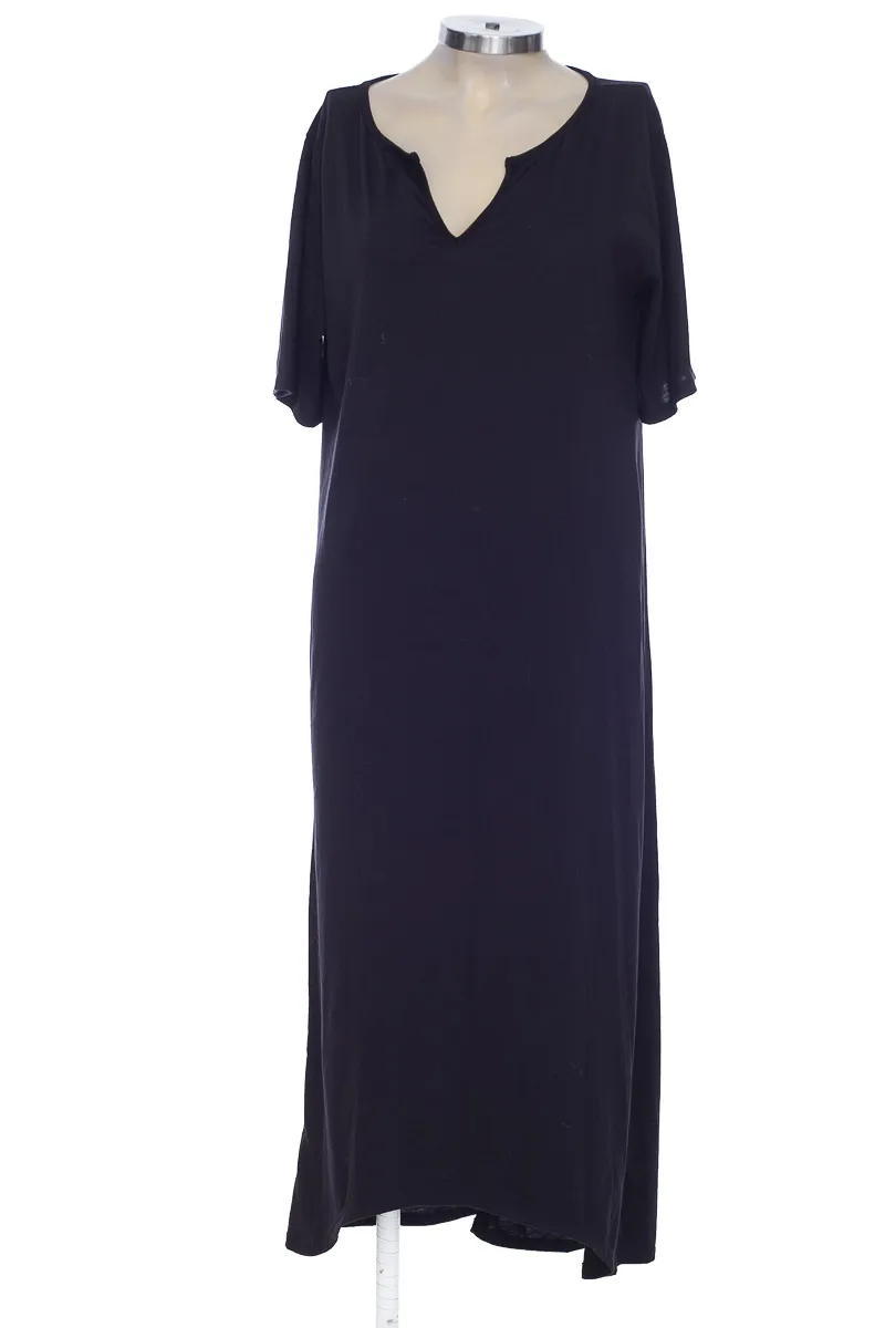 VESTIDO / ENTERIZO COLOR NEGRO  YERBA BUENA