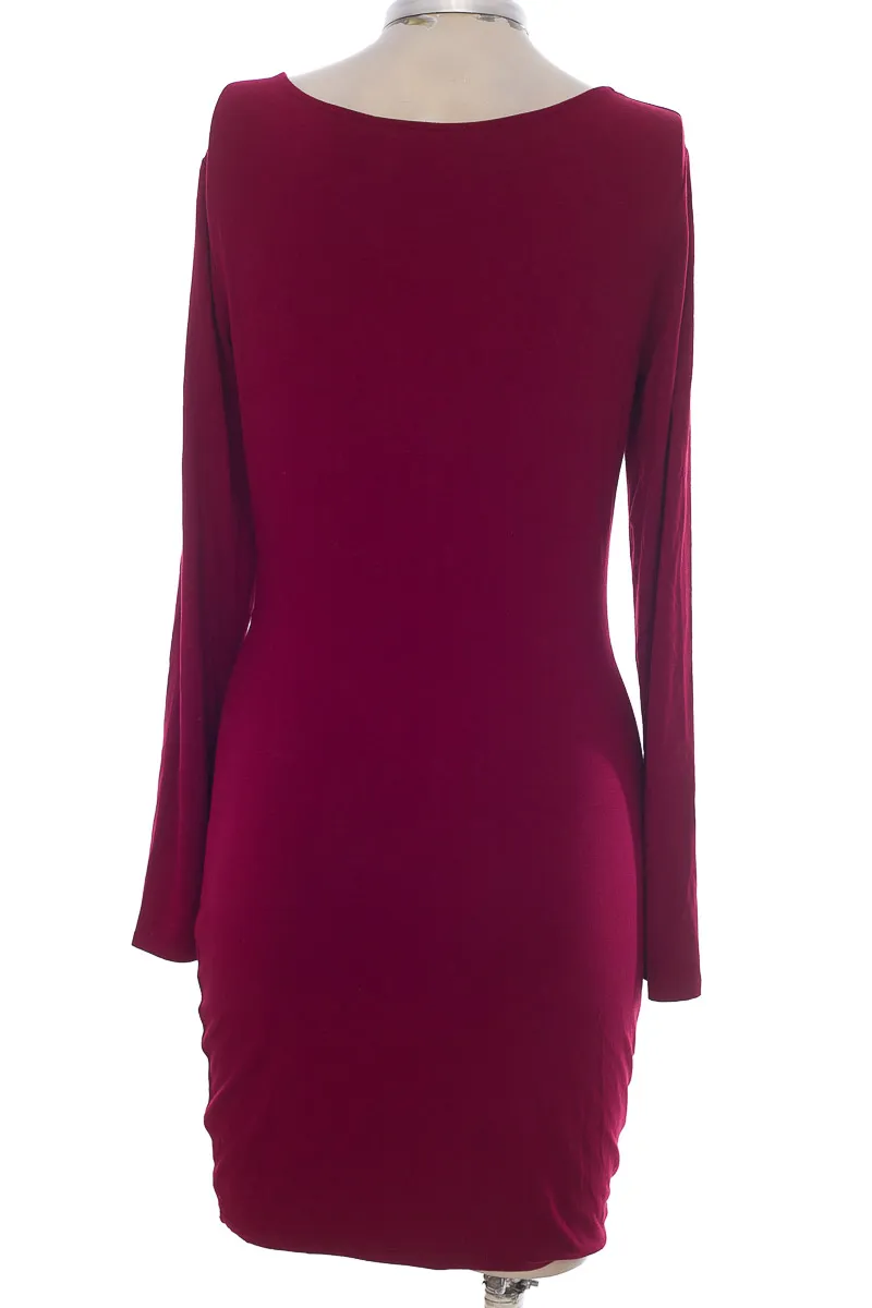 VESTIDO / ENTERIZO COLOR VINOTINTO  FOREVER 21