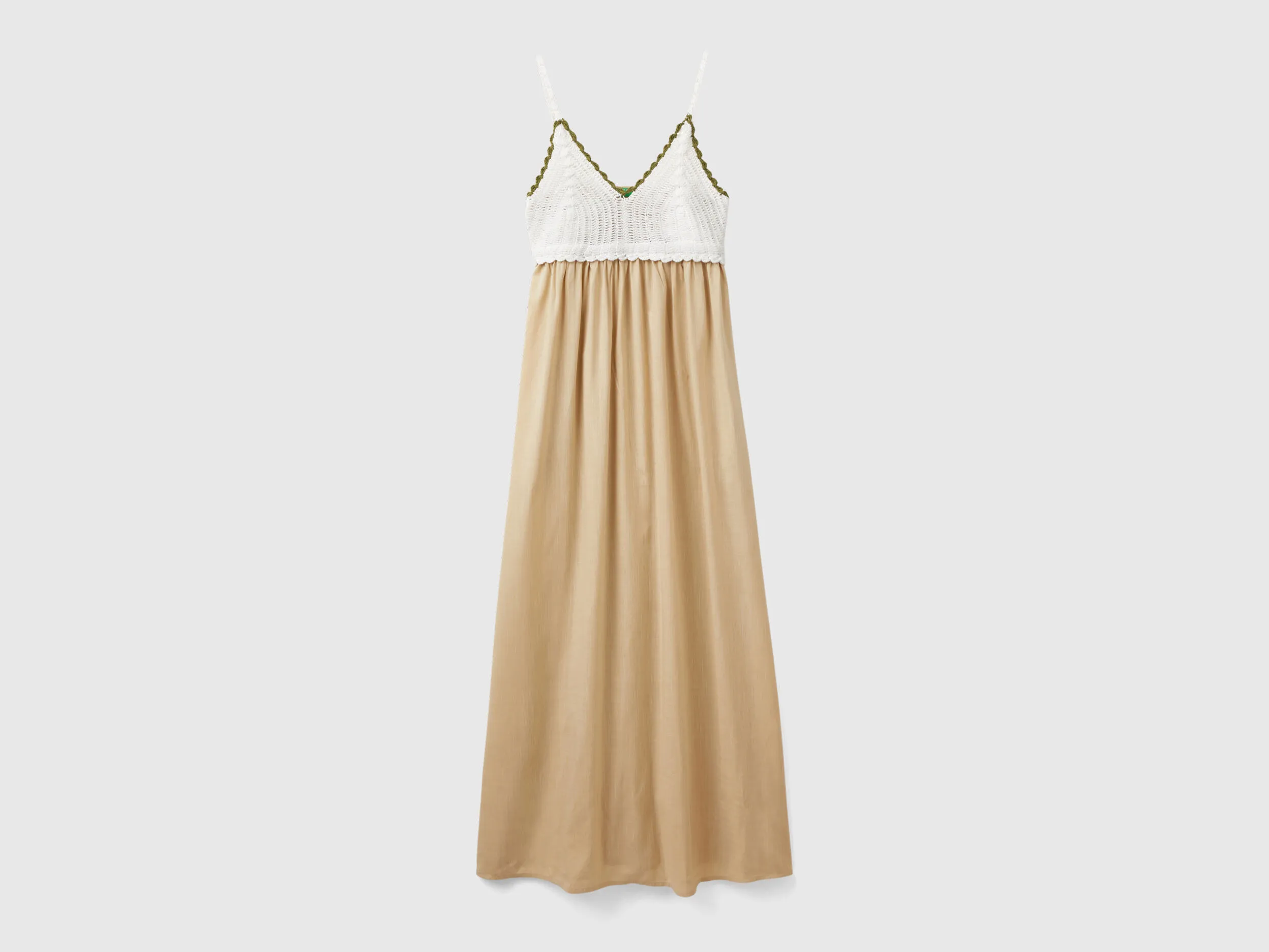 Vestido con top de ganchillo